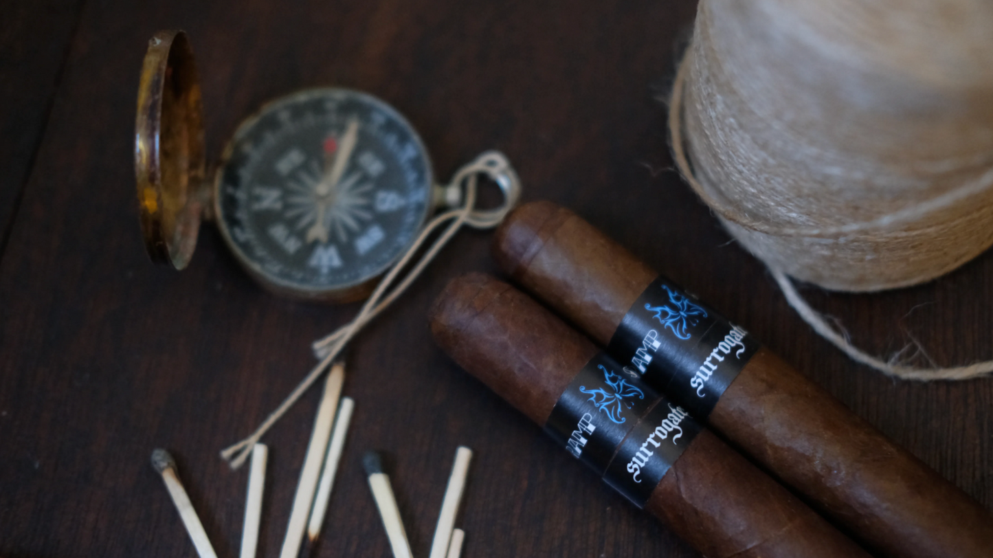 L'atelier Surrogates Tramp Stamp